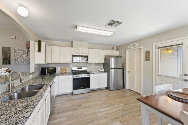 19131 Lakota Drive, Katy, TX 77449