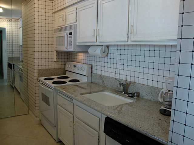 1760 Avenida Del Mundo 501, Coronado, CA 92118