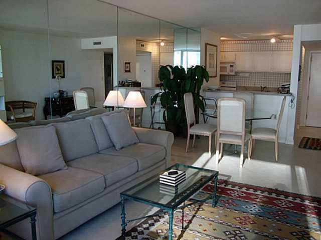 1760 Avenida Del Mundo 501, Coronado, CA 92118