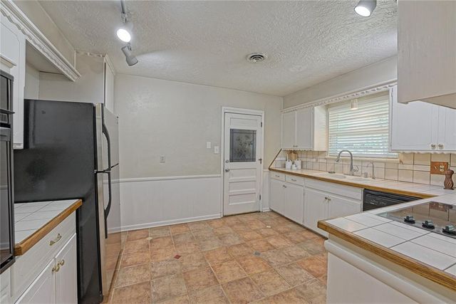 815 Willow Lane, Norman, OK 73072