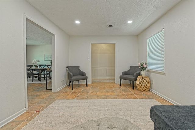 815 Willow Lane, Norman, OK 73072