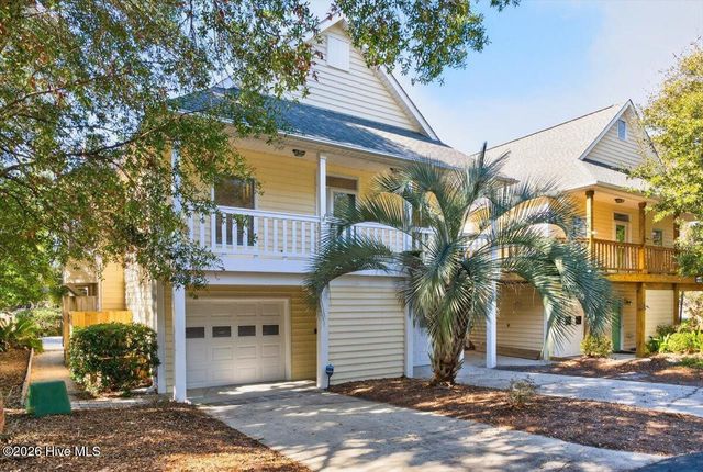 99 Oceangreens Lane, Oak Island, NC 28465