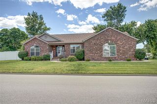 1060 George Street, Wood River, IL 62095