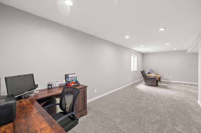 1624 Lyndale Drive, Polk City, IA 50226