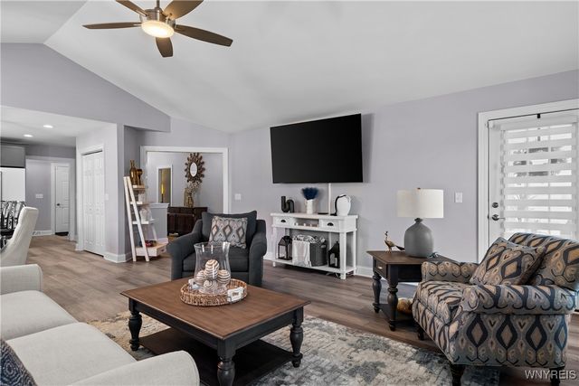 7273 Clarkview Drive, Lockport Town, NY 14094