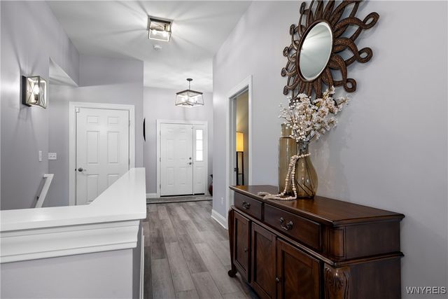 7273 Clarkview Drive, Lockport Town, NY 14094