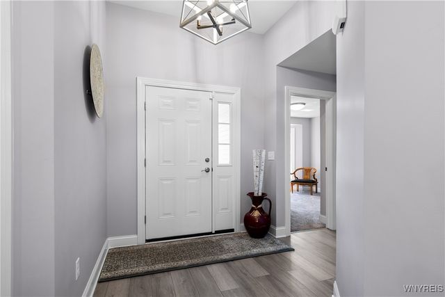 7273 Clarkview Drive, Lockport Town, NY 14094