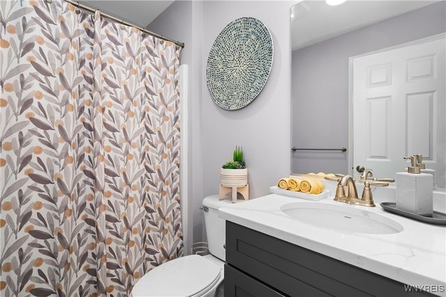 7273 Clarkview Drive, Lockport Town, NY 14094