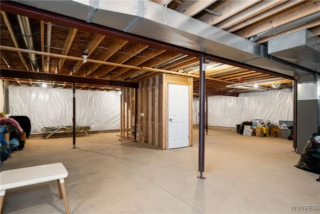 7273 Clarkview Drive, Lockport Town, NY 14094