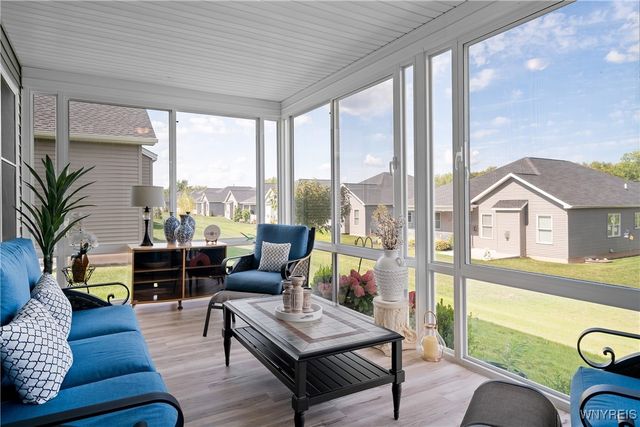 7273 Clarkview Drive, Lockport Town, NY 14094