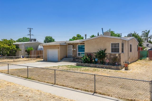1625 W Pontiac Way, Fresno, CA 93705