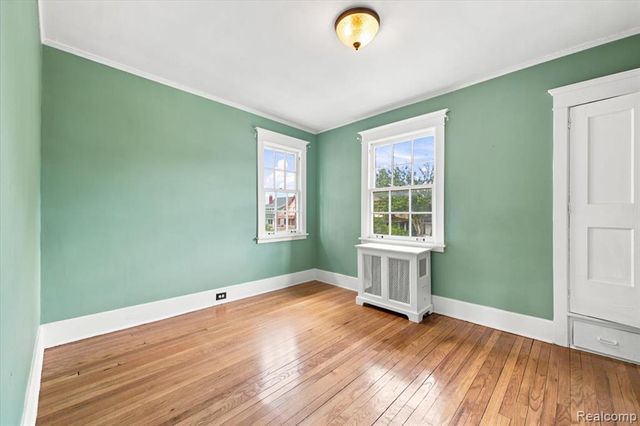 899 Edison Street, Detroit, MI 48202