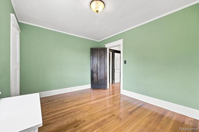 899 Edison Street, Detroit, MI 48202