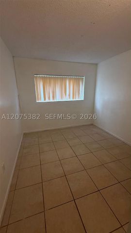7411 SW 152nd Ave 6-207, Miami, FL 33193