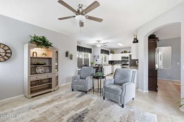 9506 E KILAREA Avenue, Mesa, AZ 85209