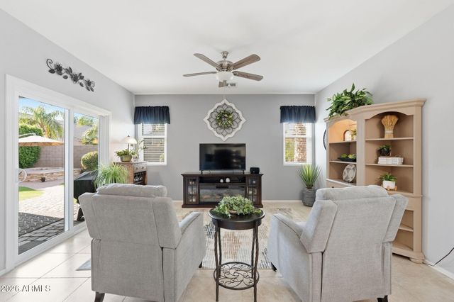 9506 E KILAREA Avenue, Mesa, AZ 85209