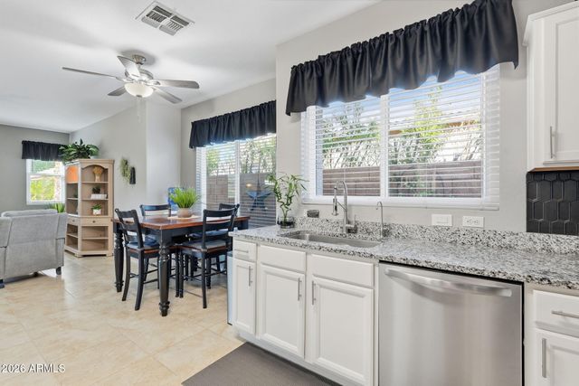 9506 E KILAREA Avenue, Mesa, AZ 85209