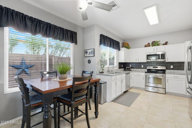 9506 E KILAREA Avenue, Mesa, AZ 85209