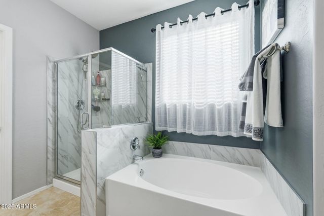 9506 E KILAREA Avenue, Mesa, AZ 85209