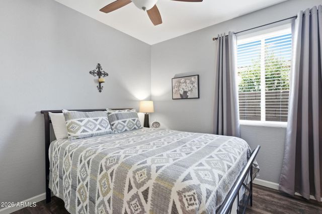 9506 E KILAREA Avenue, Mesa, AZ 85209