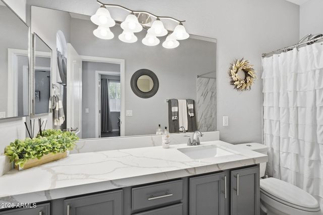 9506 E KILAREA Avenue, Mesa, AZ 85209