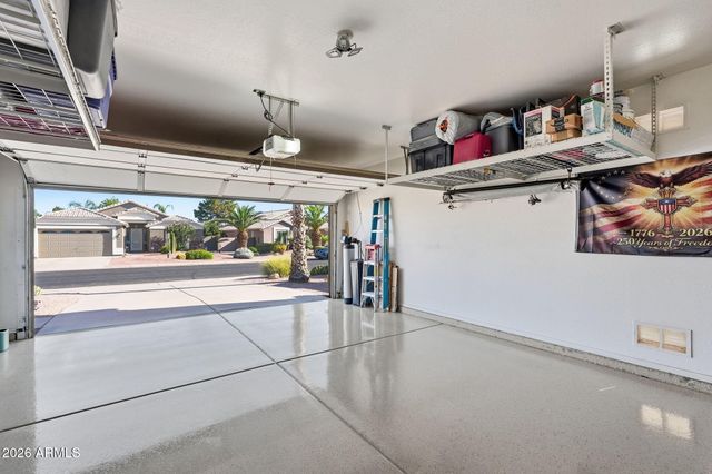 9506 E KILAREA Avenue, Mesa, AZ 85209
