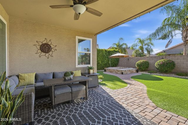 9506 E KILAREA Avenue, Mesa, AZ 85209