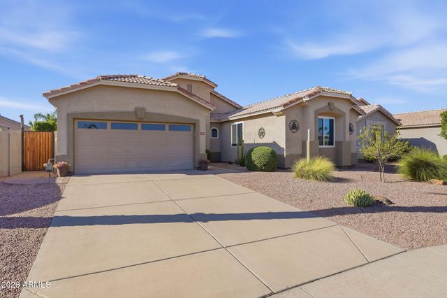 9506 E KILAREA Avenue, Mesa, AZ 85209