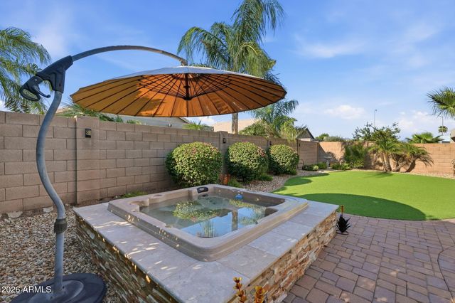 9506 E KILAREA Avenue, Mesa, AZ 85209