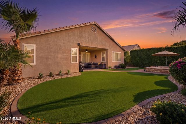 9506 E KILAREA Avenue, Mesa, AZ 85209