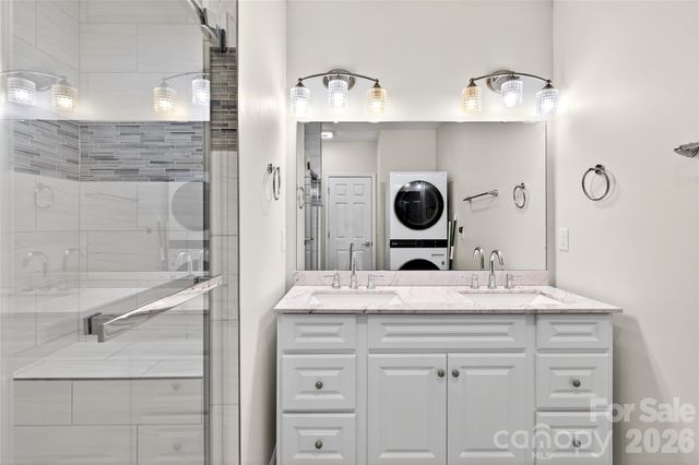 10054 Four Mile Creek Road, Charlotte, NC 28277