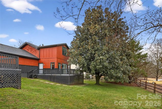 10054 Four Mile Creek Road, Charlotte, NC 28277