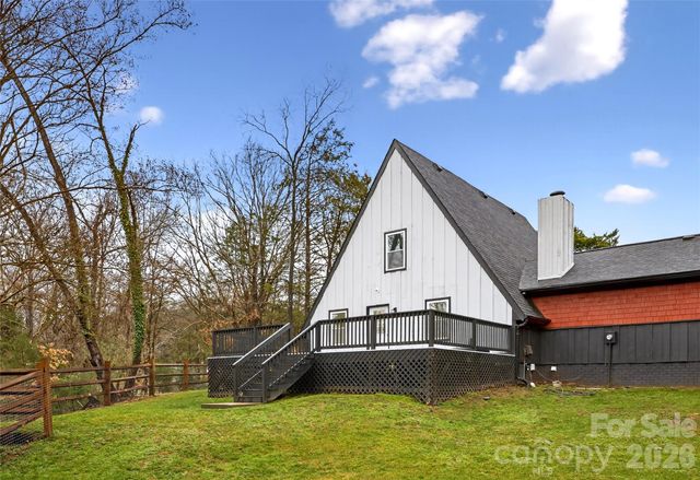 10054 Four Mile Creek Road, Charlotte, NC 28277