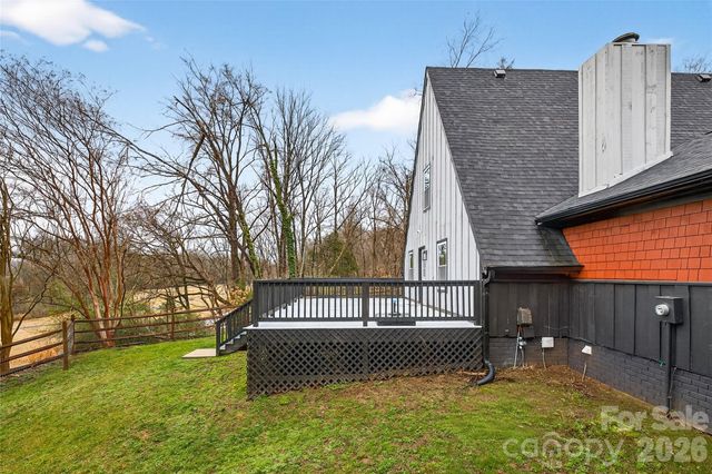 10054 Four Mile Creek Road, Charlotte, NC 28277