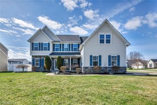 7312 Warblers Lane, North Ridgeville, OH 44039