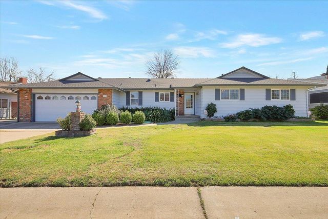 554 Winslow Dr, Yuba City, CA 95991