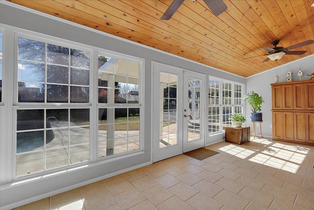 554 Winslow Dr, Yuba City, CA 95991