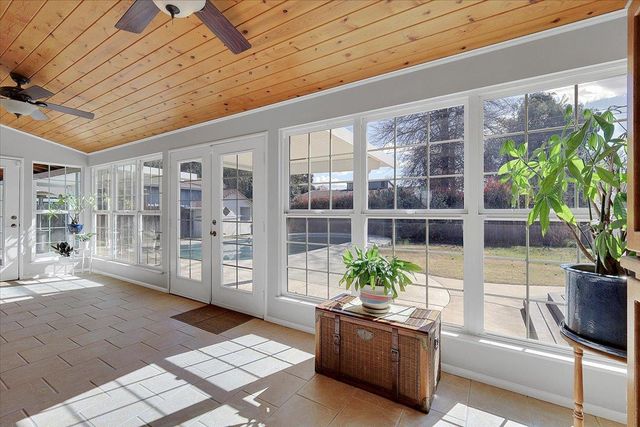 554 Winslow Dr, Yuba City, CA 95991