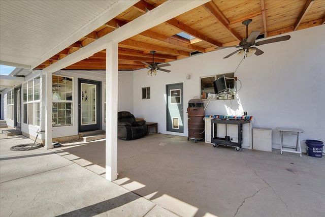 554 Winslow Dr, Yuba City, CA 95991