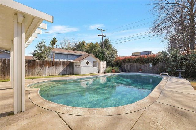 554 Winslow Dr, Yuba City, CA 95991