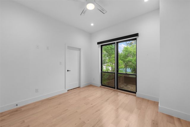 5227 Lindsley Avenue, Dallas, TX 75223