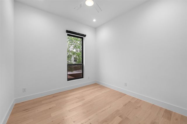 5227 Lindsley Avenue, Dallas, TX 75223