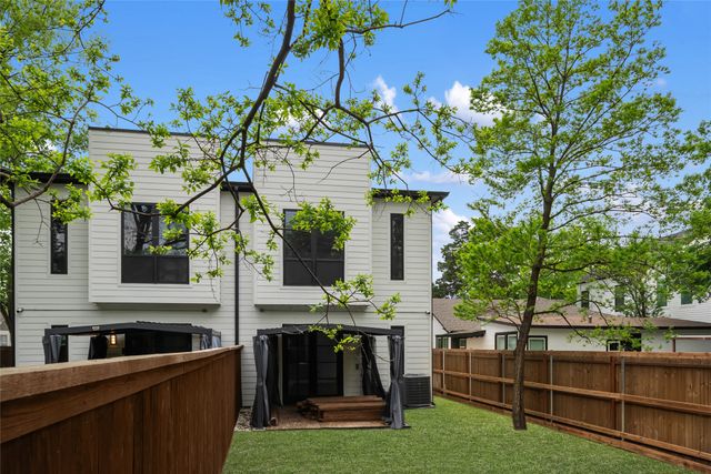 5227 Lindsley Avenue, Dallas, TX 75223