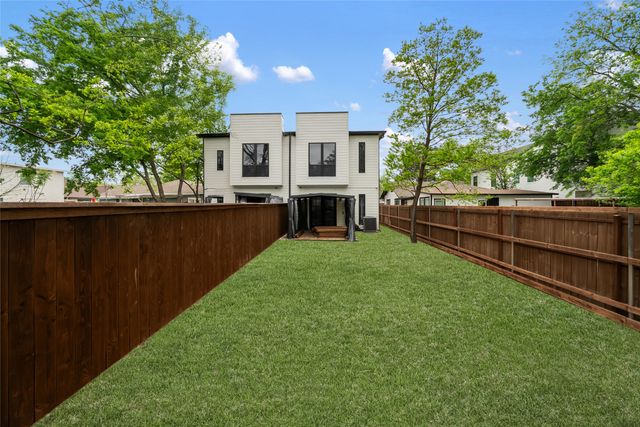 5227 Lindsley Avenue, Dallas, TX 75223