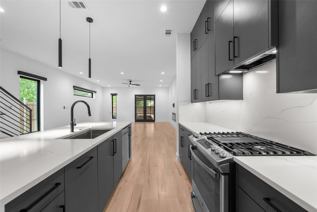 5227 Lindsley Avenue, Dallas, TX 75223