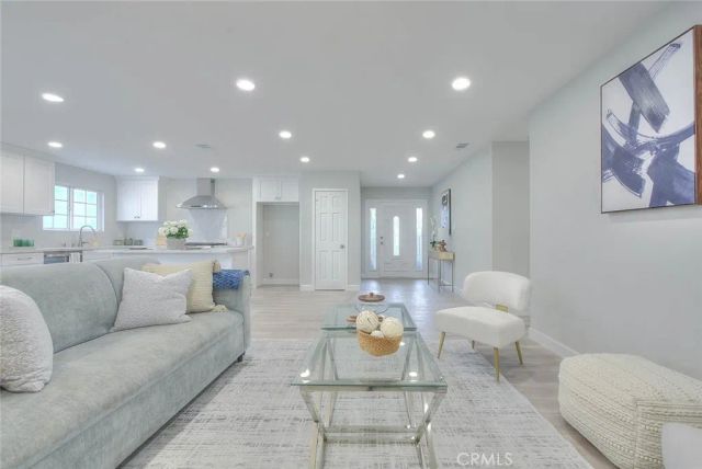 752--754 Rio Del Sol Avenue, Montebello, CA 90640