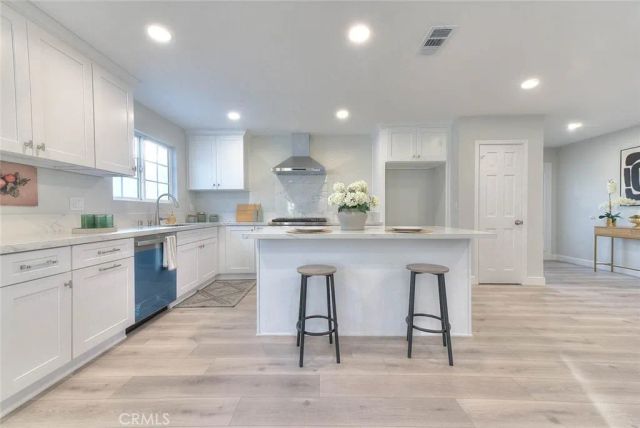 752--754 Rio Del Sol Avenue, Montebello, CA 90640