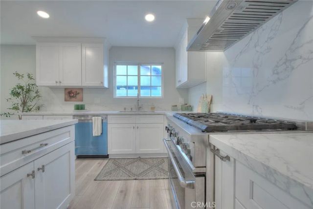 752--754 Rio Del Sol Avenue, Montebello, CA 90640