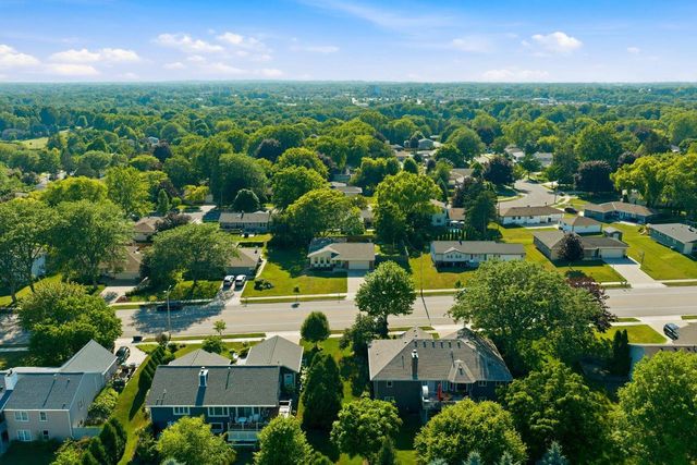 1931 17th AVENUE, Grafton, WI 53024