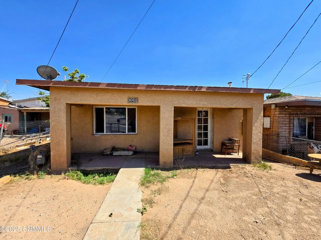 642 Pinon Street, Las Cruces, NM 88001